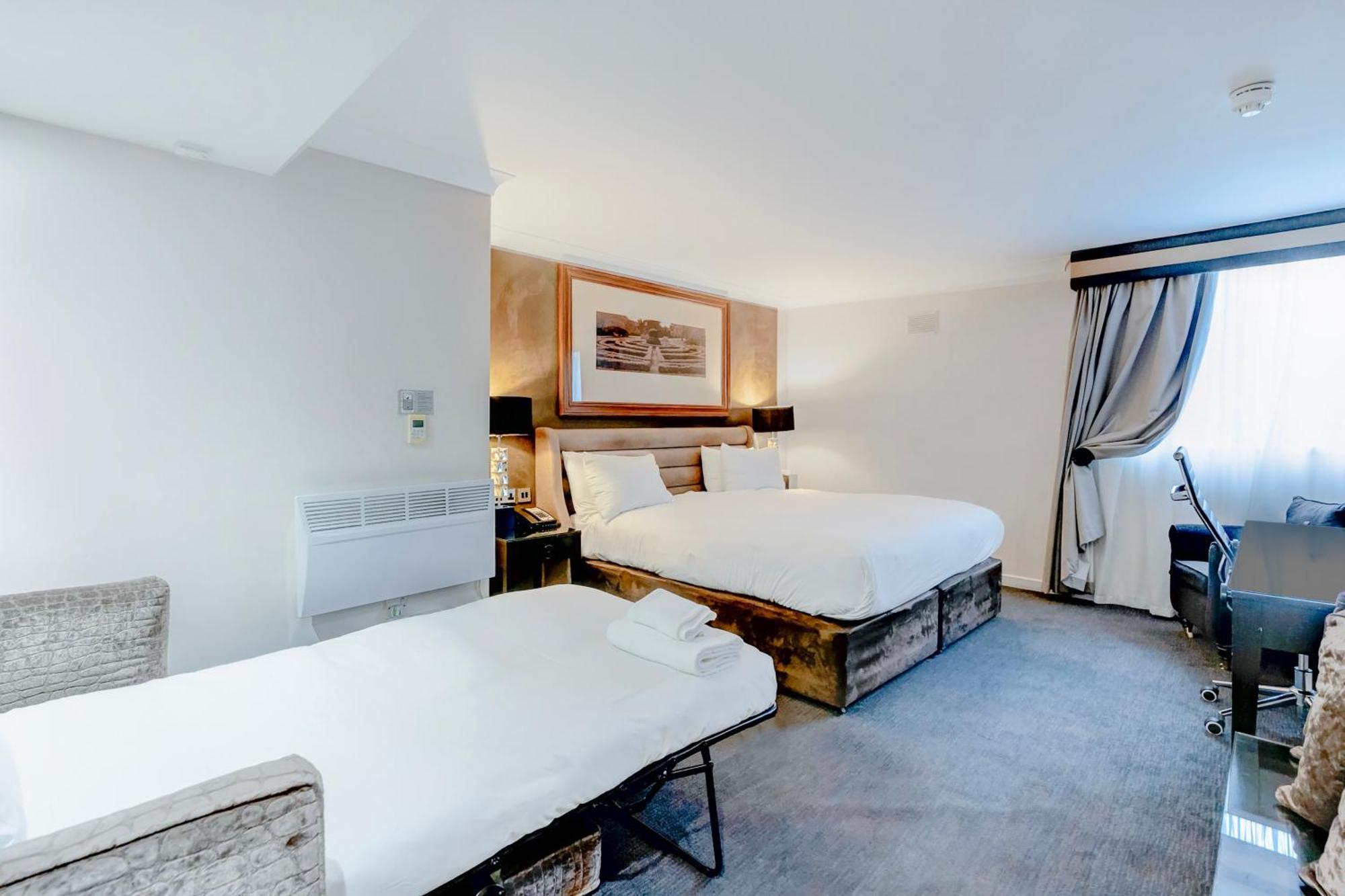 The Landmark Hotel And Spa Leisure Club A Palette Hotel ダンディー エクステリア 写真